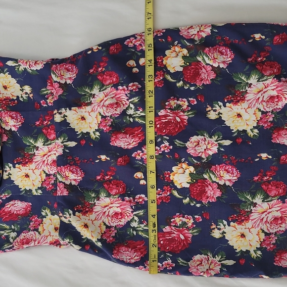 Lindy Bop vintage pin up body hugging floral dress sz Small - Picture 9 of 13